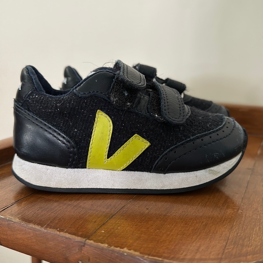 Vera toddler 8.5